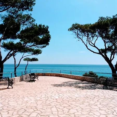 Chalet Cerca Del Mar. Дом отдыха Миами-Плайя